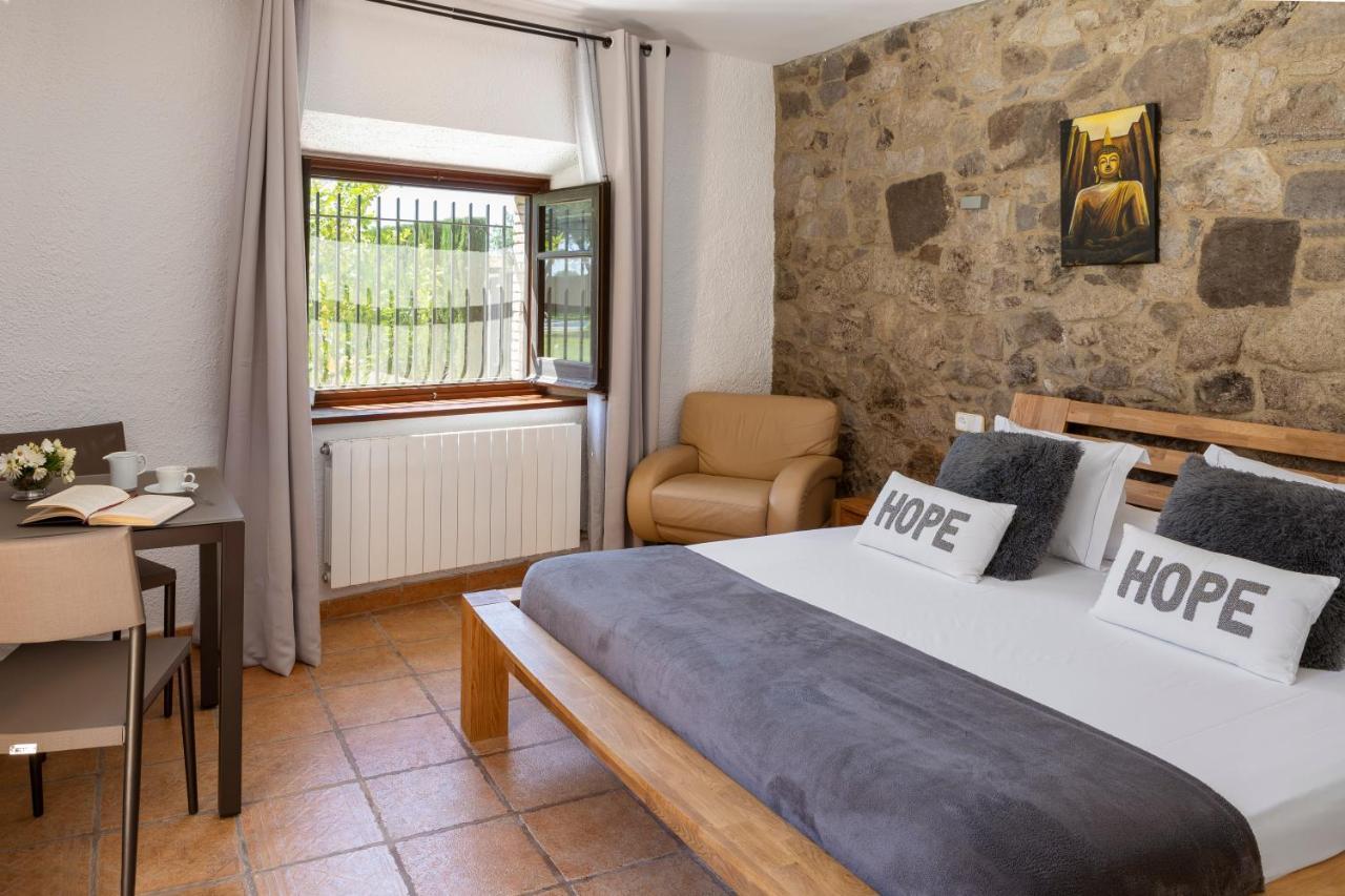 Somnis De L´empordà Alojamento de Acomodação e Pequeno-almoço 3*